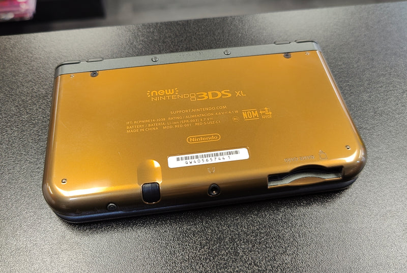 New Nintendo 3DS XL Hyrule Edition Nintendo 3DS